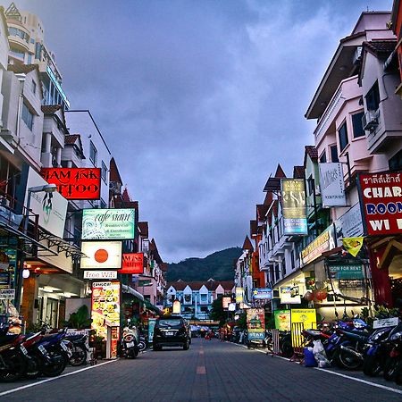 Star Guesthouse Patong Екстер'єр фото