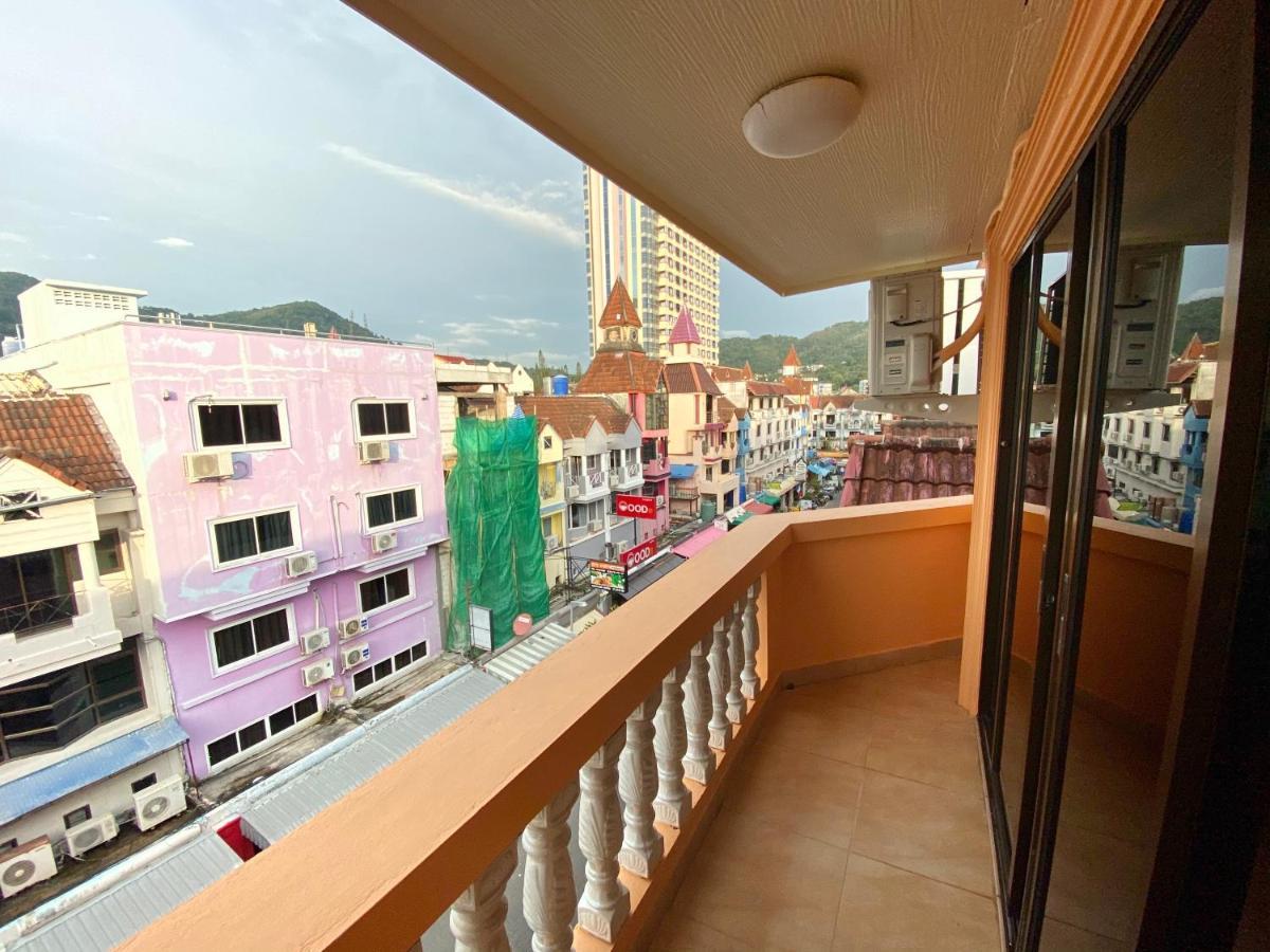 Star Guesthouse Patong Екстер'єр фото