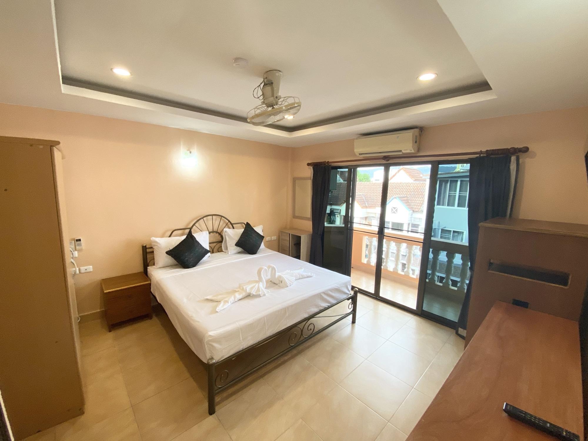 Star Guesthouse Patong Екстер'єр фото
